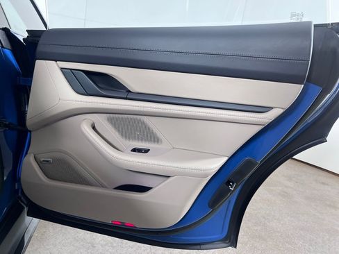 Certified 2024 Porsche Taycan GTS image 30