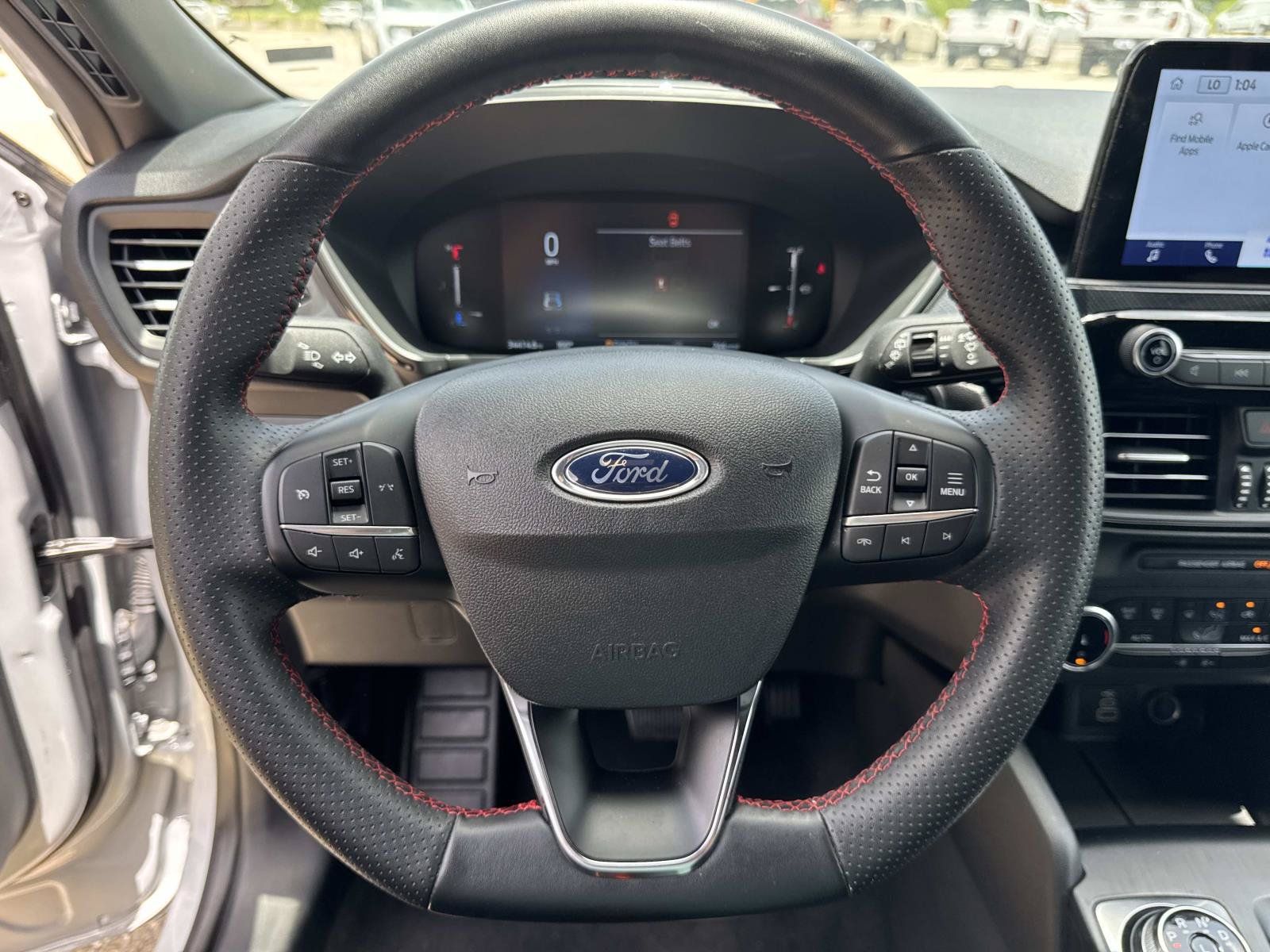 Used 2025 Ford Escape ST-Line FWD image 21