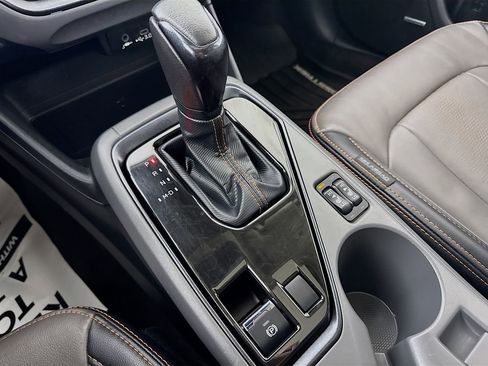 Certified 2025 Subaru Crosstrek 2.5i Limited w/ Popular Package #3A image 16