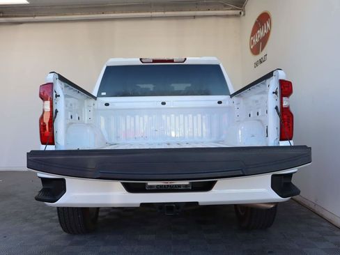 Certified 2024 Chevrolet Silverado 1500 Custom RWD image 5