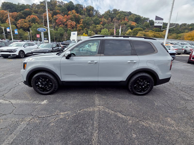 Used 2025 Kia Telluride SX Prestige X-Pro AWD/4WD image 4