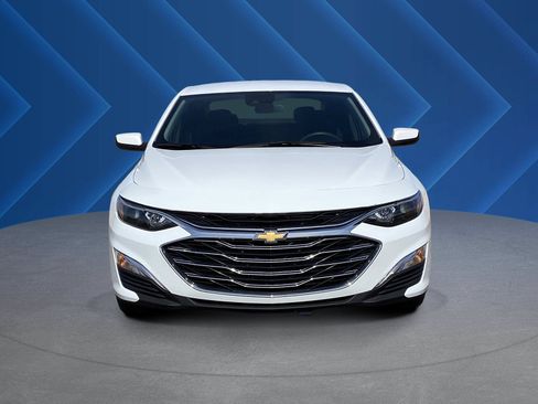 Used 2025 Chevrolet Malibu LS FWD image 8
