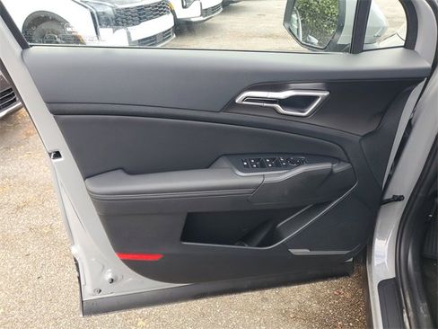 New 2026 Kia Sportage EX image 5