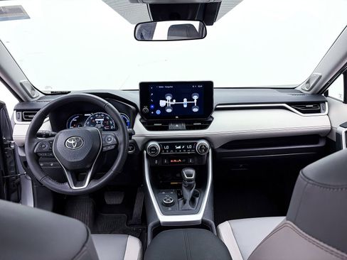 Used 2024 Toyota RAV4 XLE Premium w/ Weather Package image 28