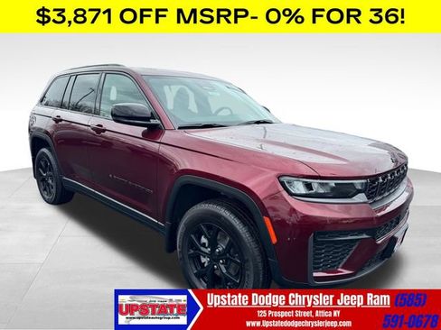 New 2026 Jeep Grand Cherokee Altitude AWD/4WD image 1