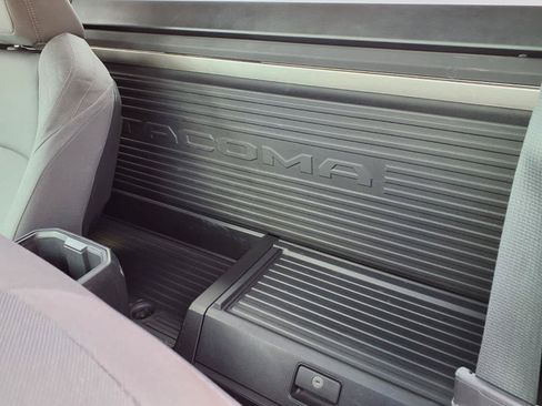 Used 2025 Toyota Tacoma SR RWD image 9
