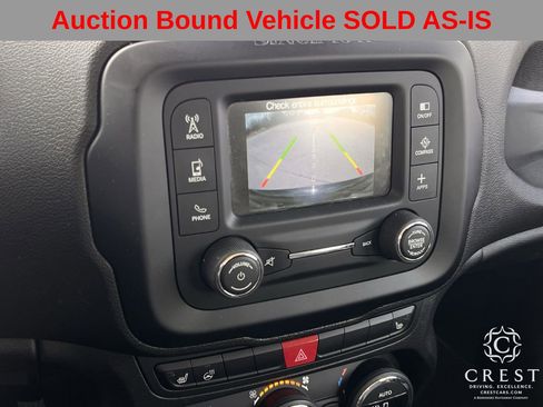 Used 2016 Jeep Renegade Limited w/ Safety & Security Group image 19