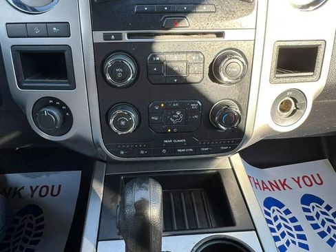 Used 2017 Ford Expedition XLT image 13