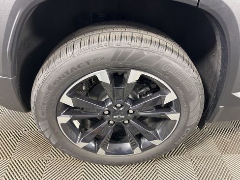 New 2026 Chevrolet Equinox RS AWD/4WD image 17