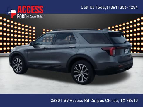 Used 2025 Ford Explorer ST-Line AWD/4WD image 6