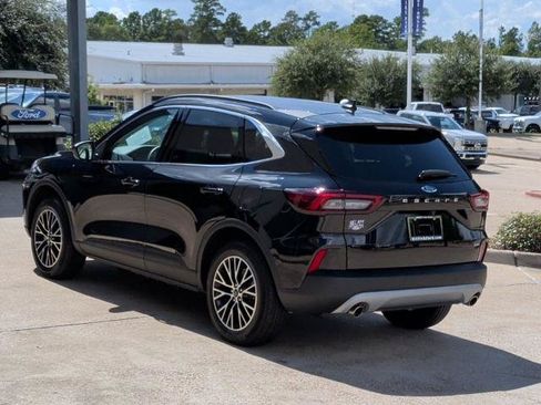 Certified 2026 Ford Escape SE FWD image 5