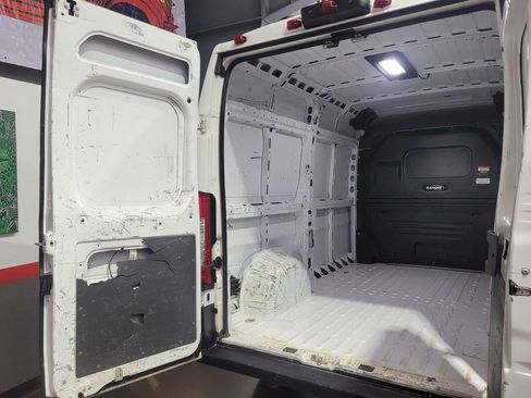 Used 2019 RAM ProMaster 2500 FWD image 52