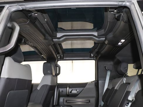 Used 2024 GMC Hummer EV 3X image 20