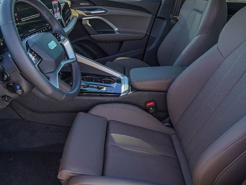 New 2025 Audi Q5 Premium Plus image 8