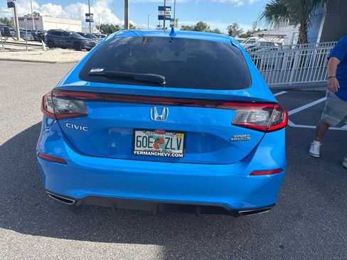 Used 2023 Honda Civic Sport Touring image 7