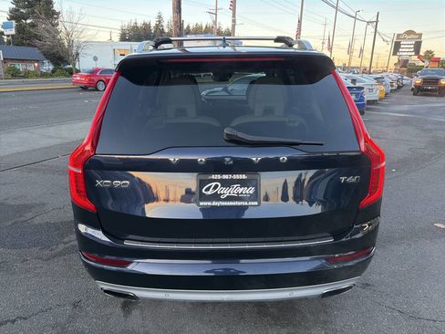 Used 2016 Volvo XC90 T6 Momentum w/ Momentum Plus Package image 5