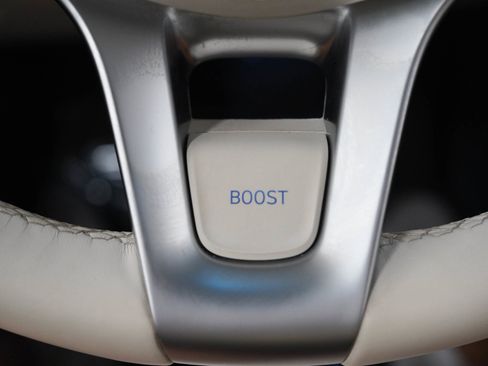 Used 2023 Genesis Electrified GV70 AWD/4WD image 26
