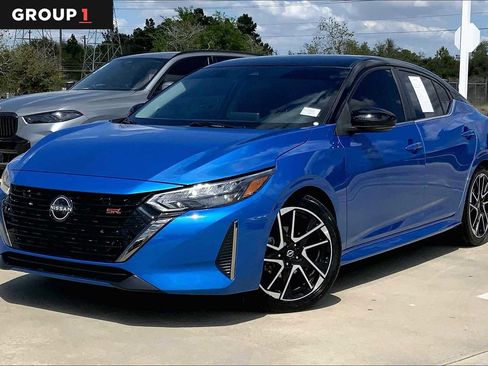 Used 2024 Nissan Sentra SR image 1