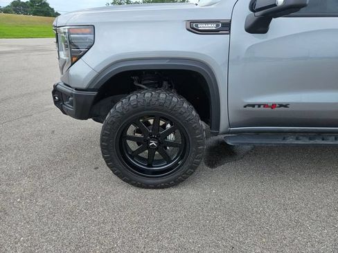 Used 2024 GMC Sierra 1500 AT4X AWD/4WD image 27