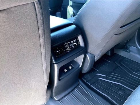 Used 2025 Honda CR-V Sport image 22