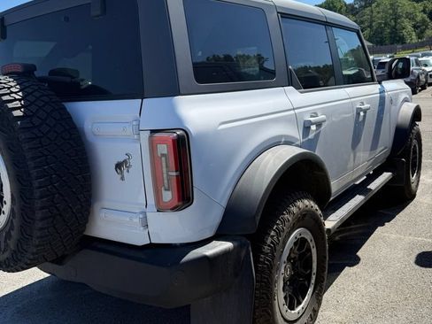 Used 2024 Ford Bronco Outer Banks w/ Sasquatch Package AWD/4WD image 3