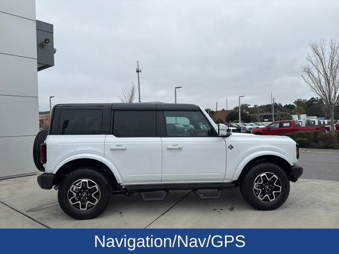 Certified 2024 Ford Bronco Outer Banks image 2