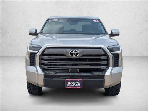 Used 2024 Toyota Tundra Limited w/ Power Package AWD/4WD image 2