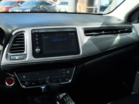 Used 2019 Honda HR-V EX image 43