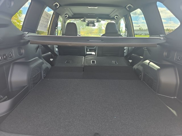New 2026 Subaru Forester Touring AWD/4WD image 17