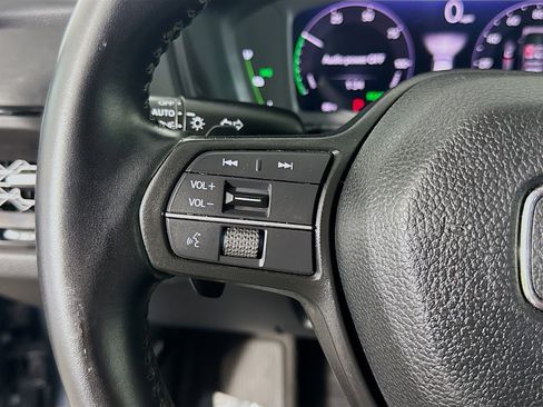 Used 2023 Honda Accord EX-L image 14