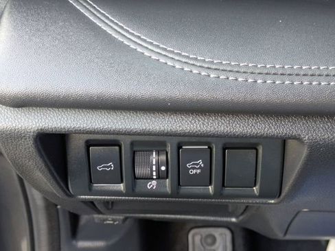 Used 2022 Subaru Outback Limited w/ Popular Package #2 image 22