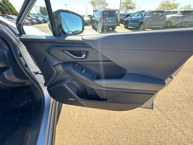 Used 2024 Subaru Crosstrek 2.5i Limited AWD/4WD image 25