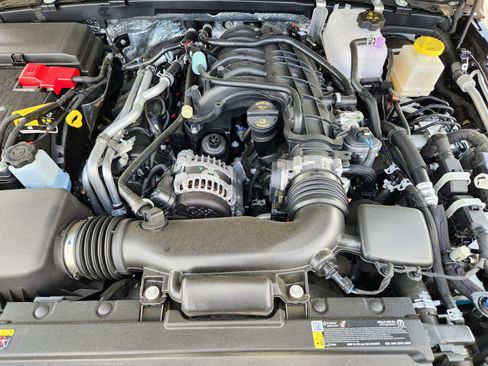 New 2026 Jeep Gladiator Sport AWD/4WD image 40