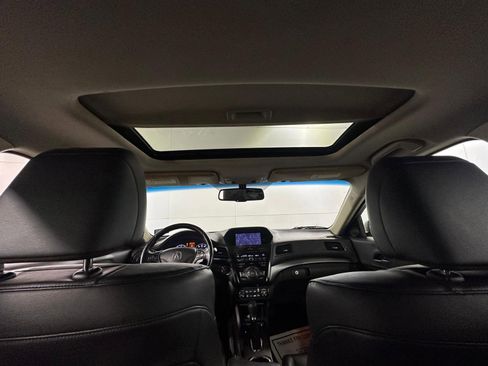 Used 2013 Acura ILX w/ Technology Package image 13