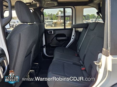 Used 2024 Jeep Wrangler Unlimited Sport w/ Convenience Group AWD/4WD image 6