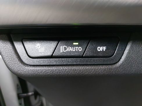 New 2026 BMW X1 xDrive28i w/ Technology Package image 28