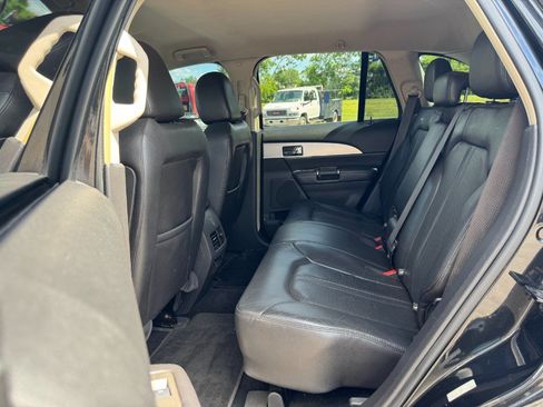 Used 2014 Lincoln MKX FWD image 16