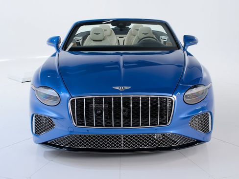 New 2026 Bentley Continental GTC image 8