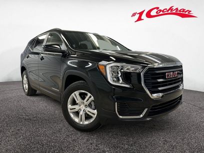 Used 2024 GMC Terrain SLE w/ Driver Convenience Package