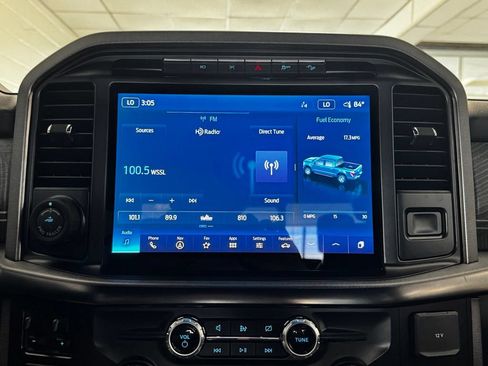 Used 2022 Ford F150 Platinum w/ Equipment Group 701A High AWD/4WD image 18