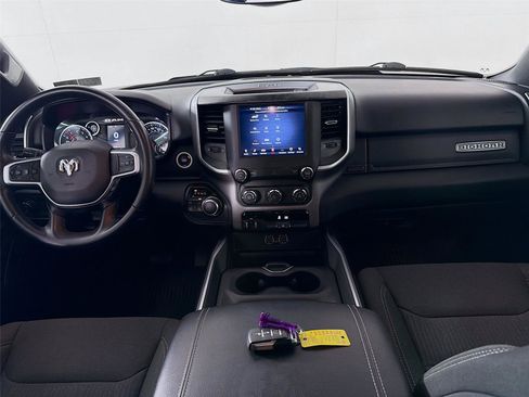 Used 2021 RAM 1500 Big Horn AWD/4WD image 25