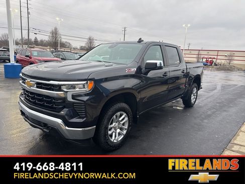 Certified 2023 Chevrolet Silverado 1500 LT w/ Z71 Off-Road Package image 4