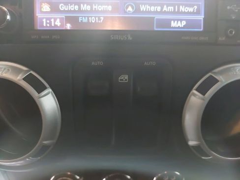 Used 2015 Jeep Wrangler Sahara w/ Dual Top Group image 29