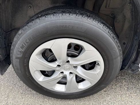 Certified 2023 Toyota RAV4 LE image 8