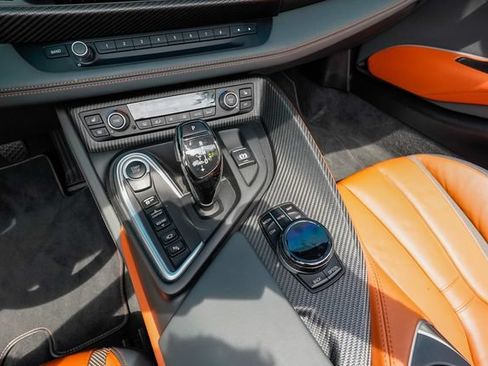 Used 2019 BMW i8 Roadster AWD/4WD image 73