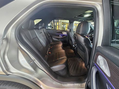 Used 2020 Mercedes-Benz GLE 350 4MATIC image 19