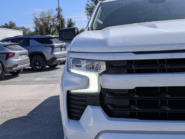 Used 2023 Chevrolet Silverado 1500 RST AWD/4WD image 10