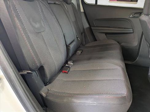Used 2017 Chevrolet Equinox LT w/ Convenience Package FWD image 17