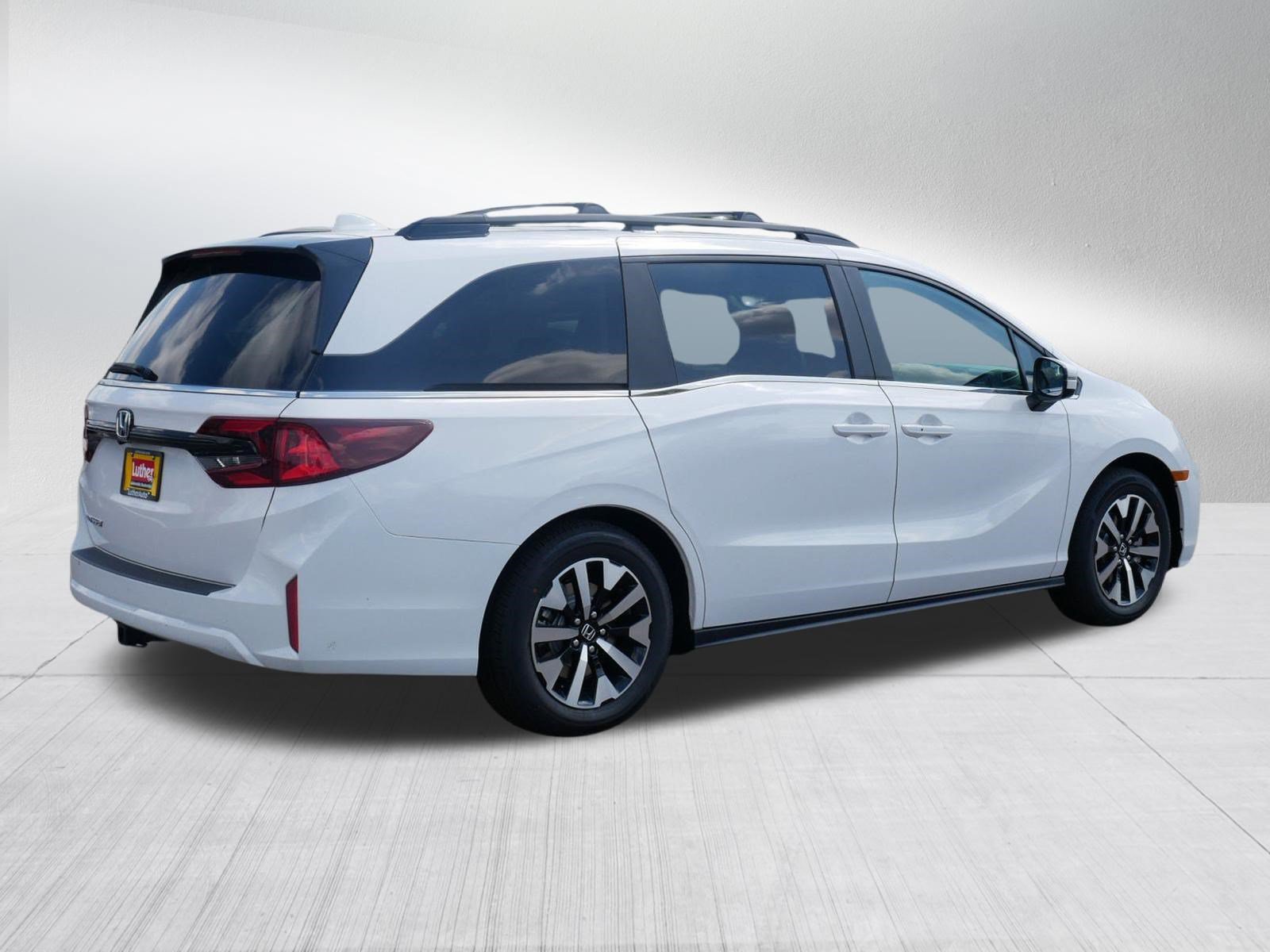 New 2027 Honda Odyssey EX-L image 7
