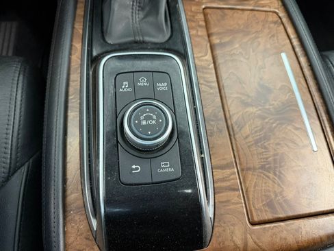 Used 2023 Nissan Armada SL w/ Captain's Chairs Package AWD/4WD image 59